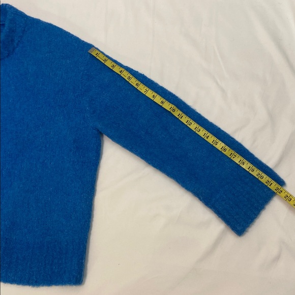 & Other Stories Stockholm Atelier Women’s Blue  Fuzzy Knit Sweater.Size-Large. - Picture 9 of 12